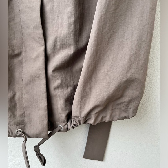 COS | Belted Midi Nylon Jacket - Picture 11 of 16